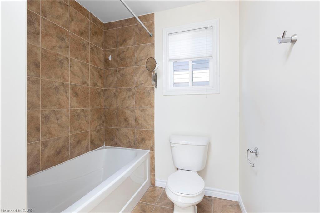 35 Thames Way Property Photo 21