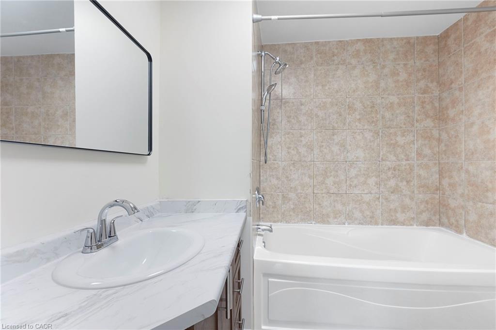 35 Thames Way Property Photo 26