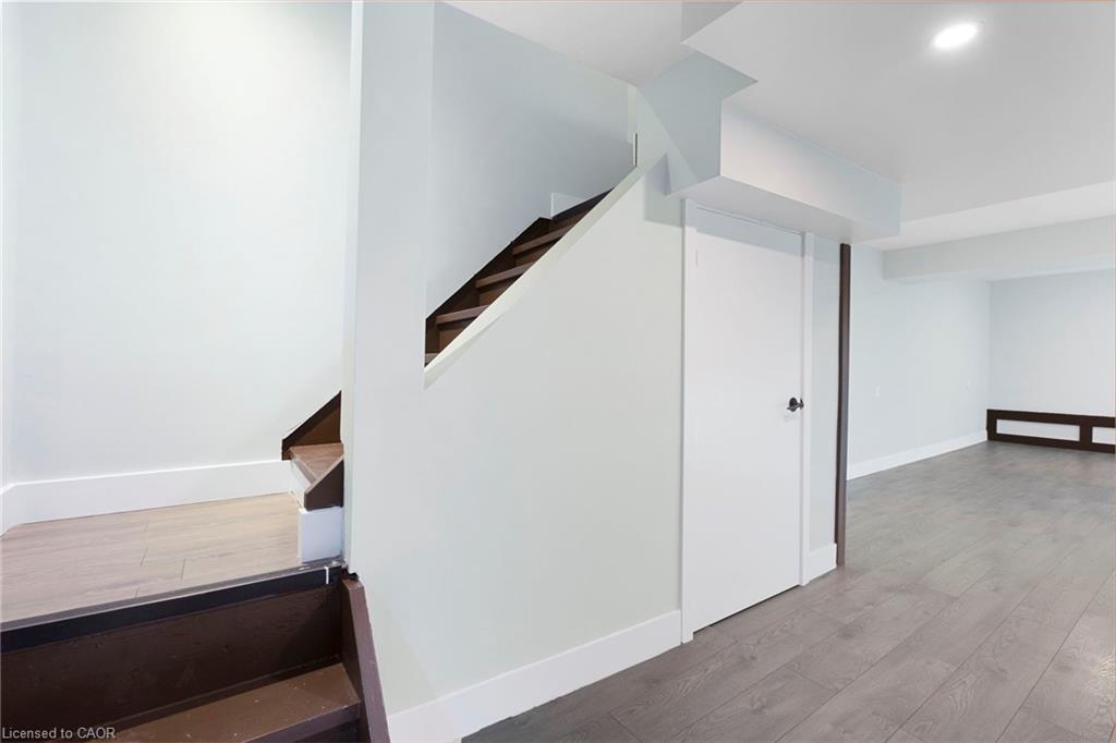 35 Thames Way Property Photo 29
