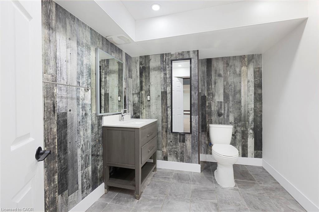 35 Thames Way Property Photo 30