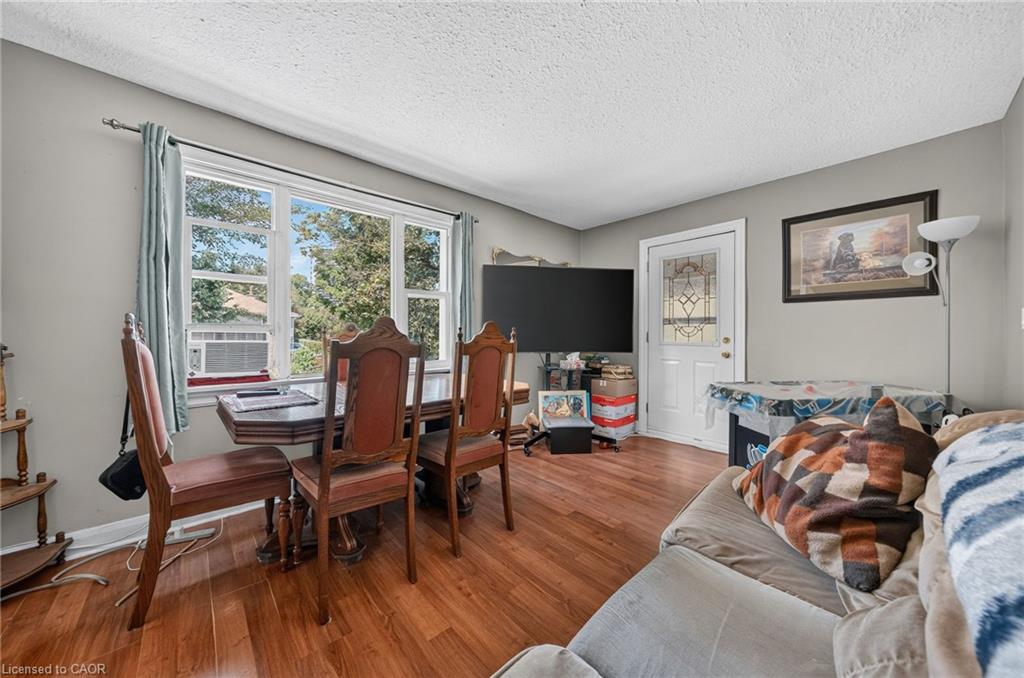 15 Kerr Street Property Photo 16