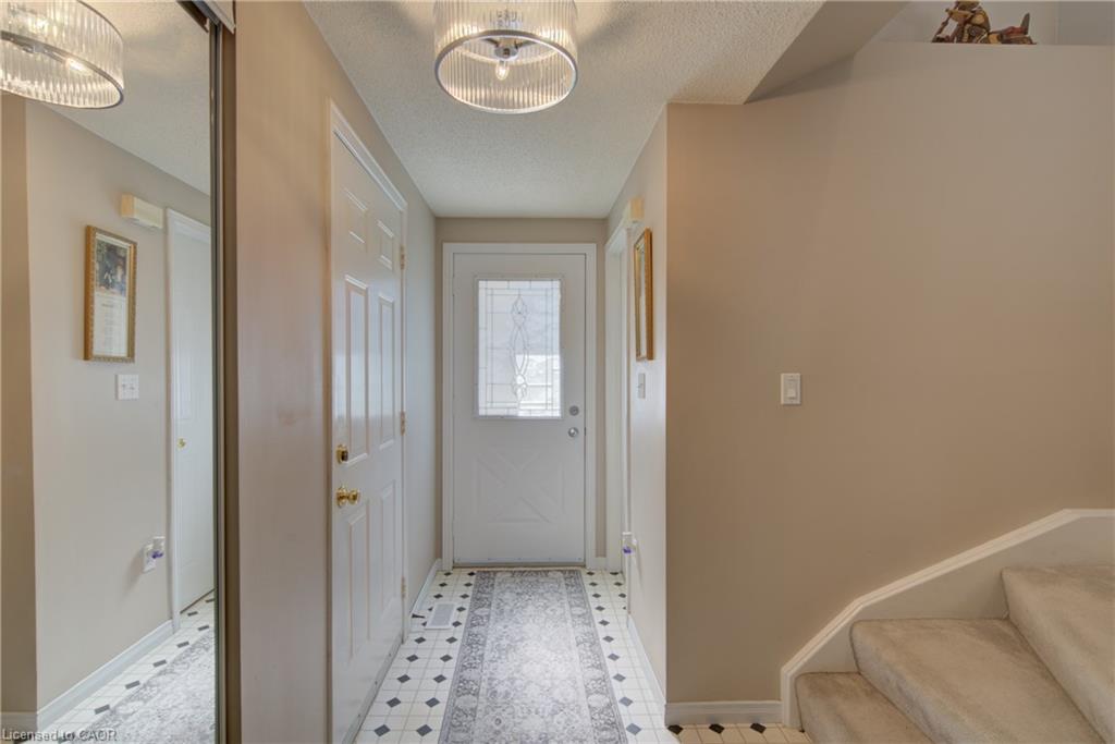 351 Northview Heights Place Property Photo 8