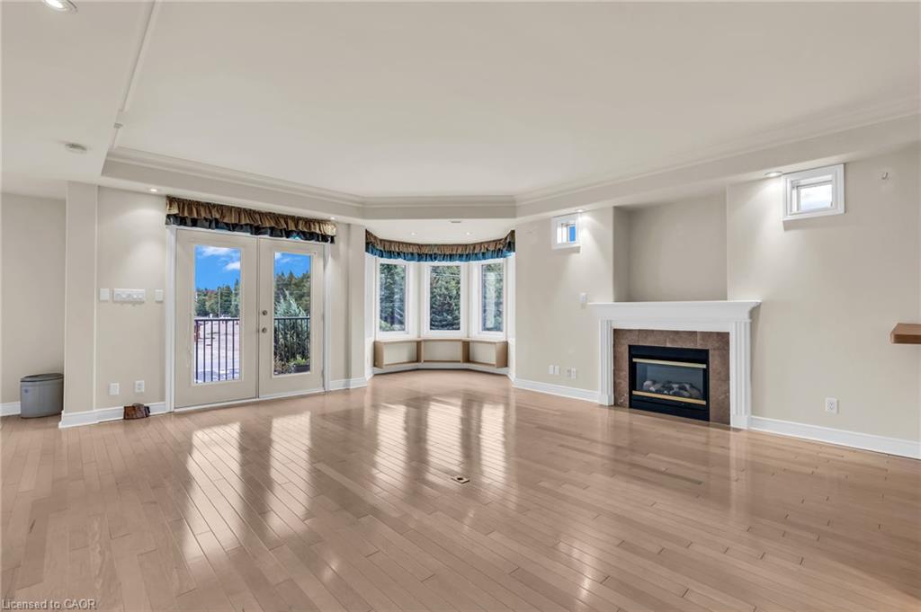 307-10 Bay Street E Property Photo 10