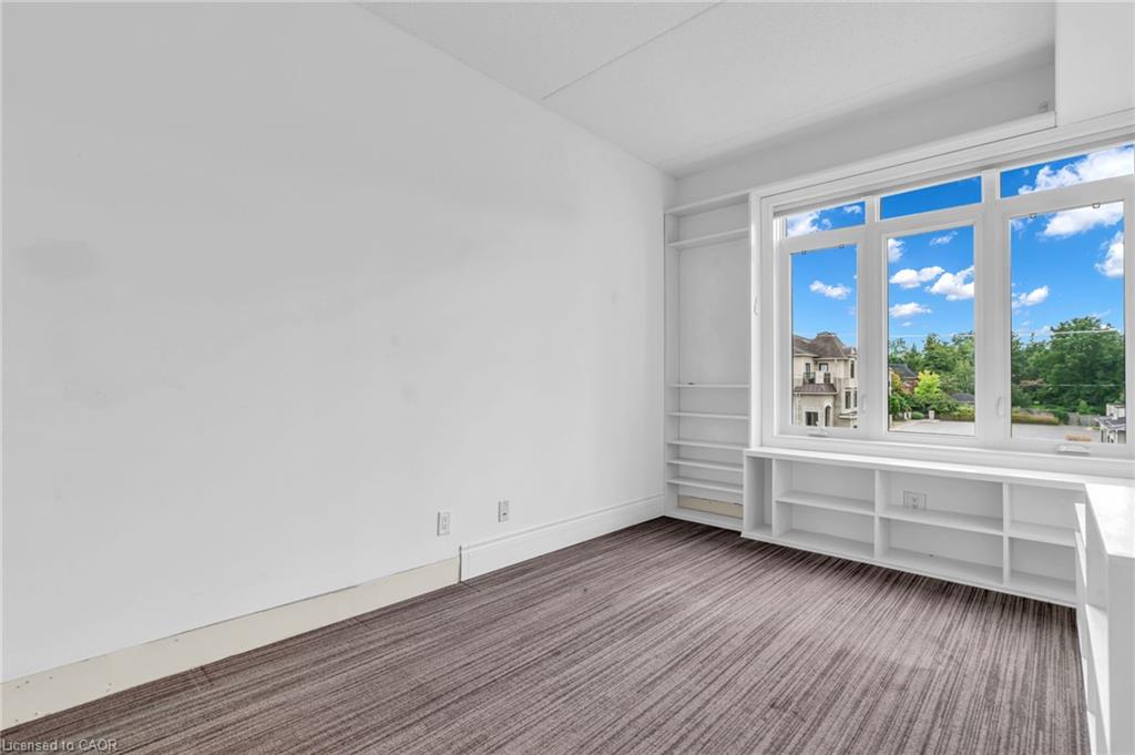 307-10 Bay Street E Property Photo 24