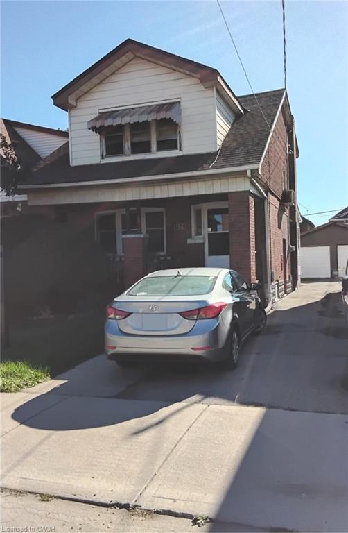 156 Leinster Avenue N Property Photo 1