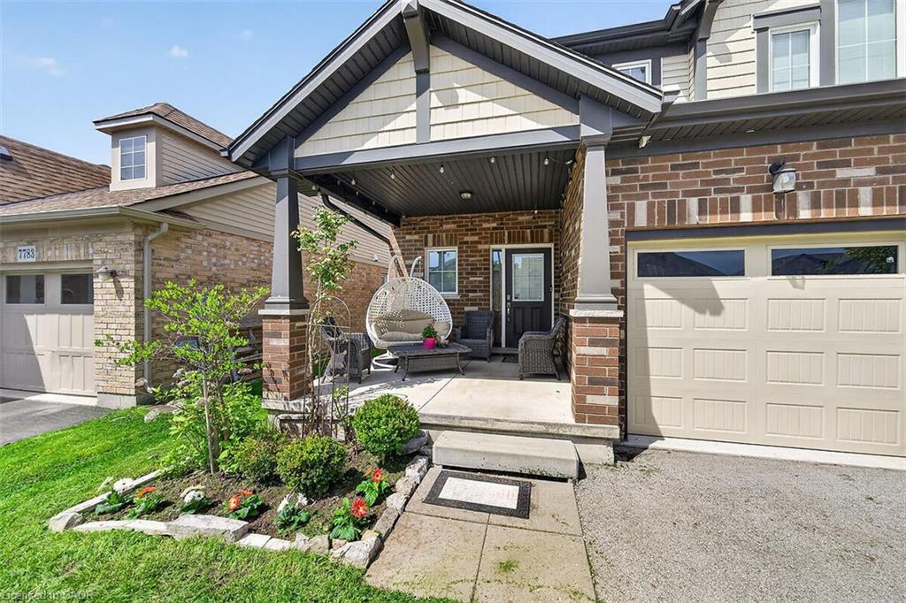 7773 Clendenning Street Property Photo 3