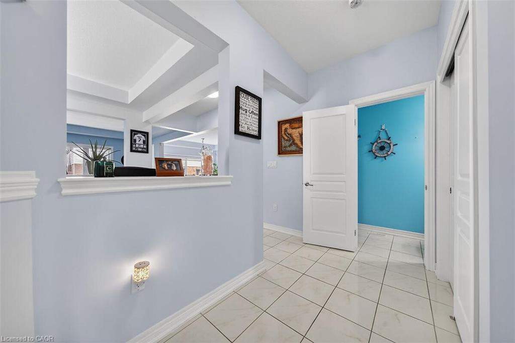 7773 Clendenning Street Property Photo 8