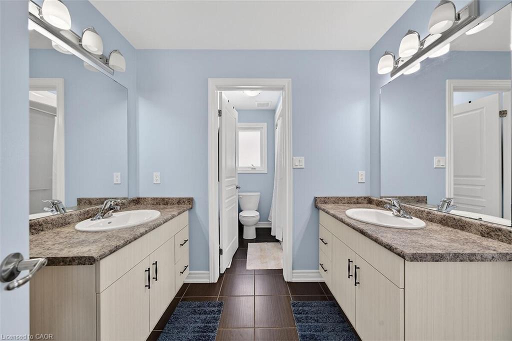 7773 Clendenning Street Property Photo 20