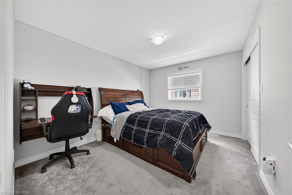 7773 Clendenning Street Property Photo 21