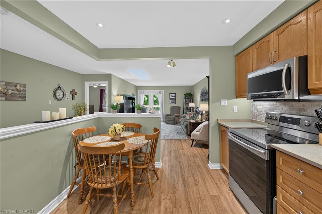 22-30 Braemar Avenue Property Photo 14
