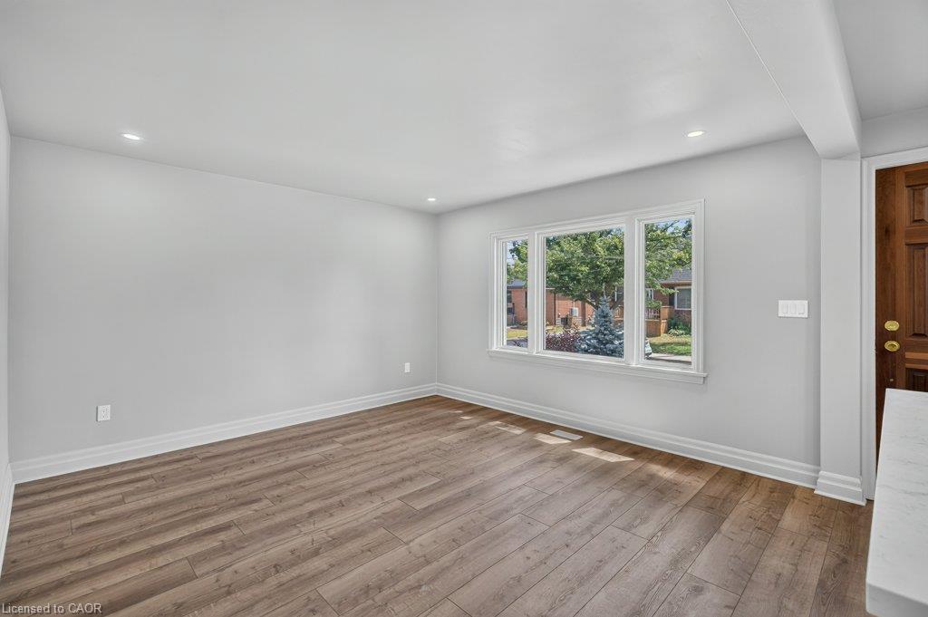 220 East 13th Street Property Photo 16