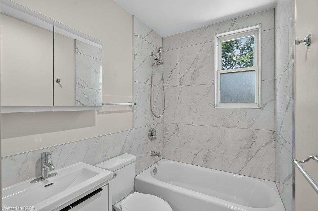 220 East 13th Street Property Photo 23