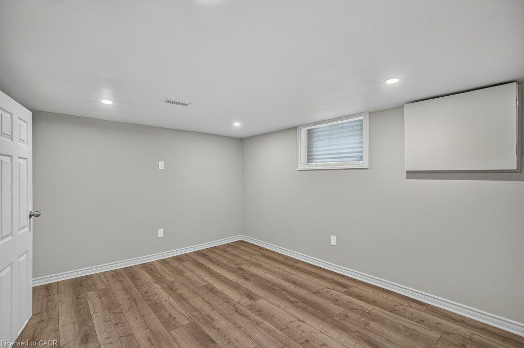 220 East 13th Street Property Photo 27