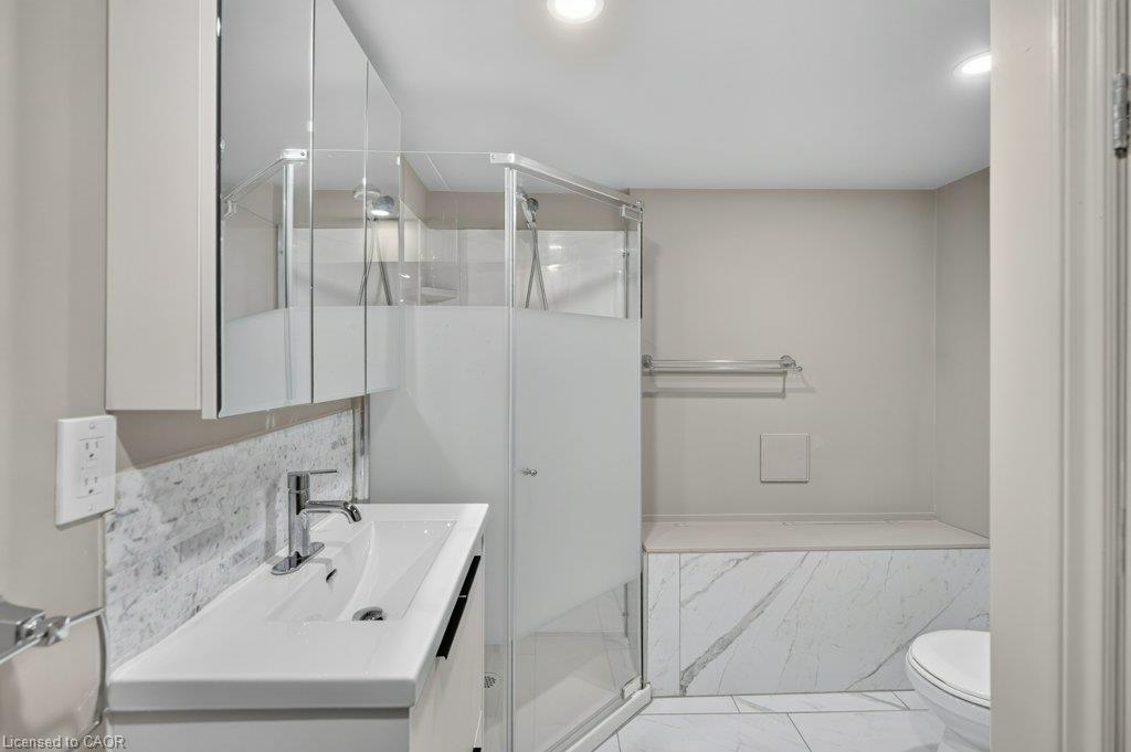 220 East 13th Street Property Photo 34