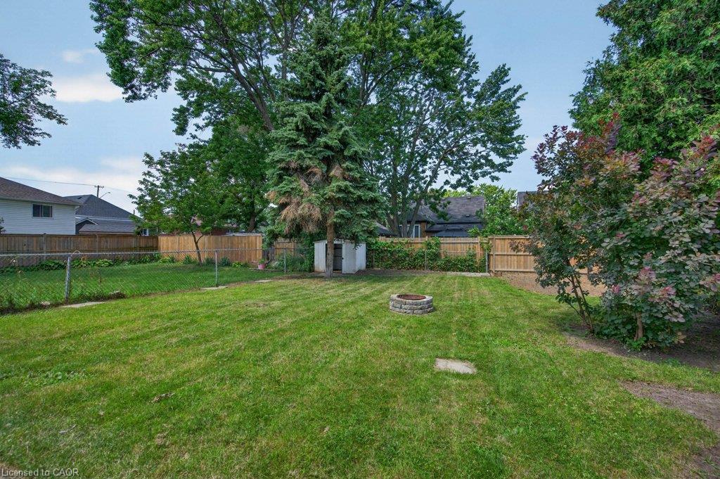 220 East 13th Street Property Photo 39