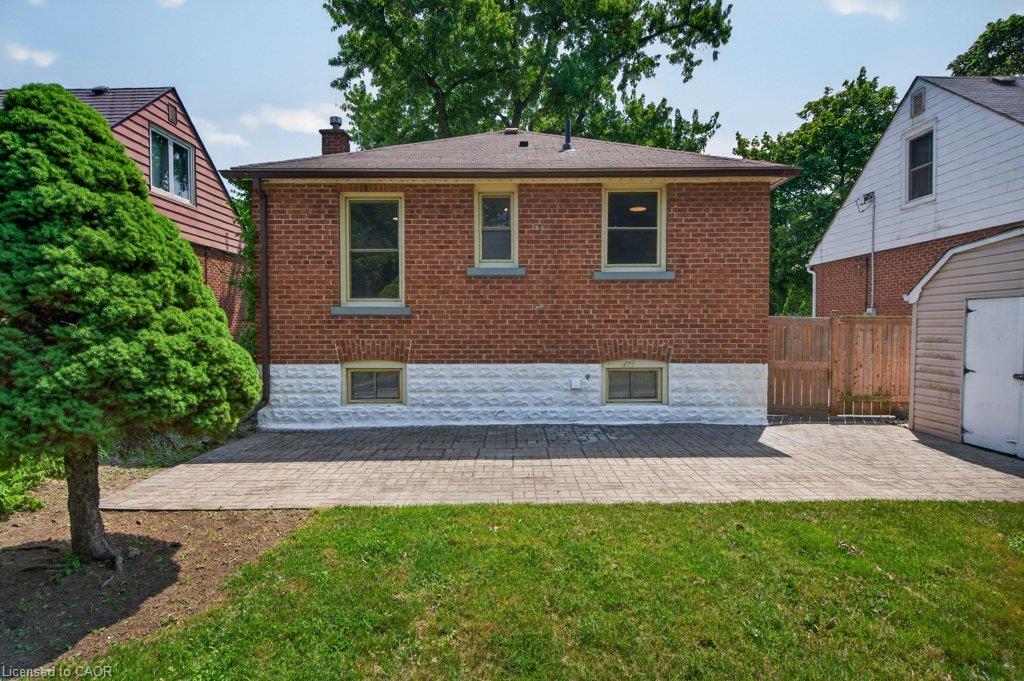 220 East 13th Street Property Photo 44