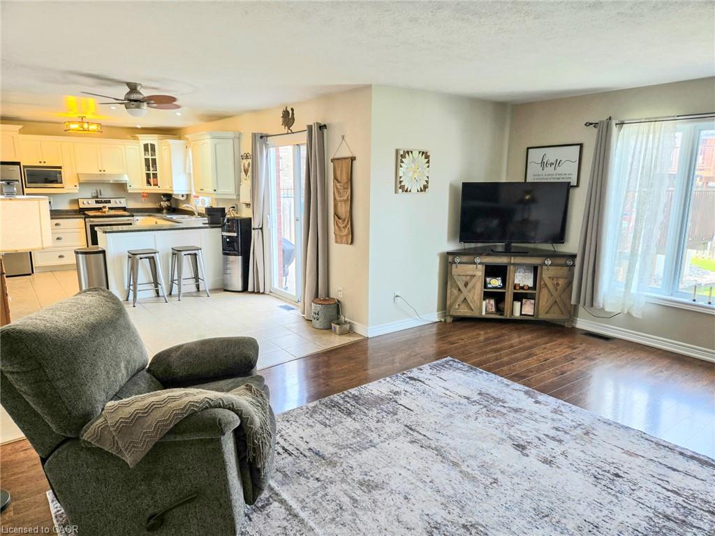 17 Driftwood Drive Property Photo 12