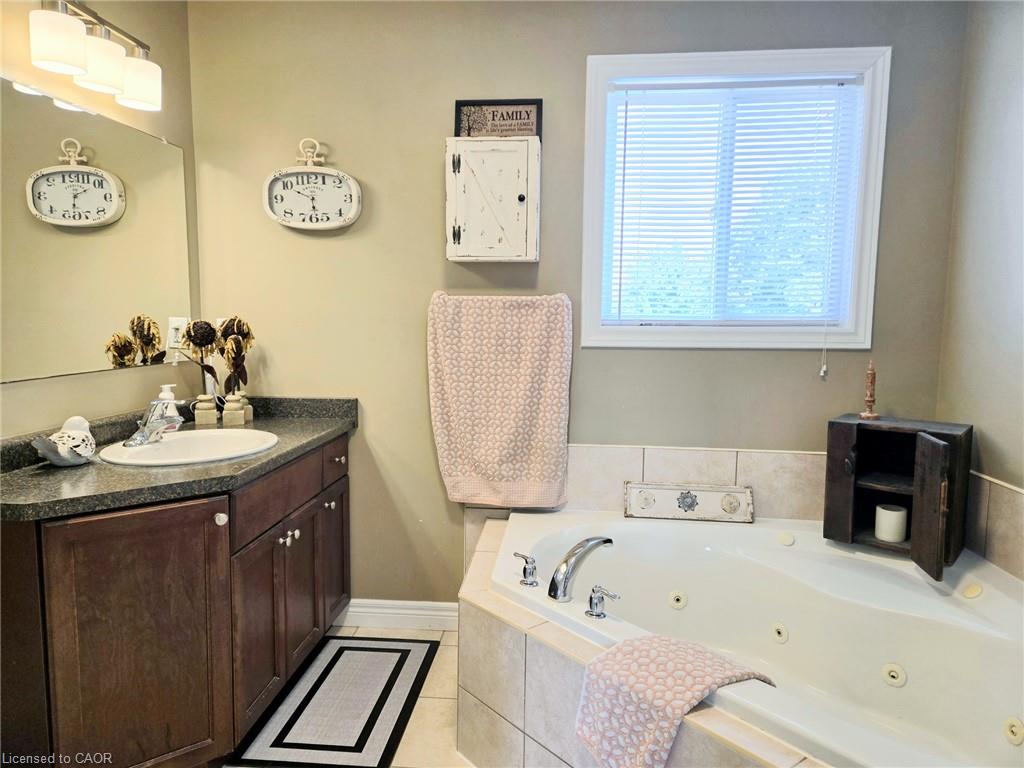 17 Driftwood Drive Property Photo 18