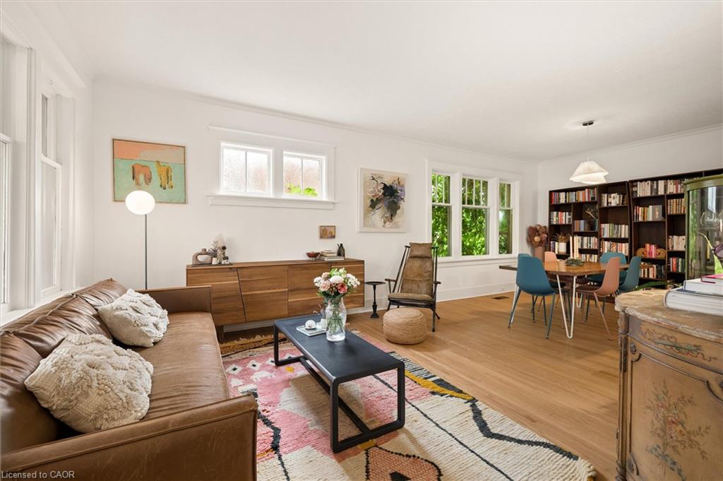 32 Mary Street Property Photo 8