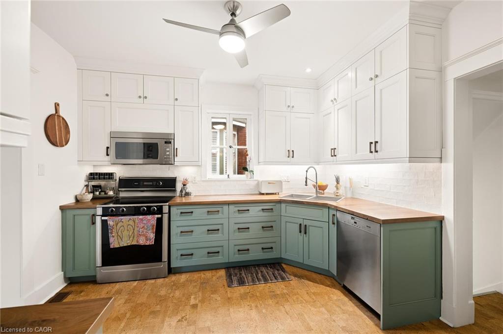 32 Mary Street Property Photo 12