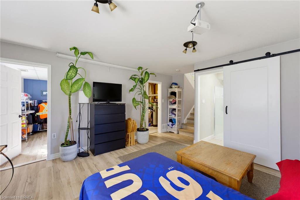 11 Redwood Road Property Photo 15