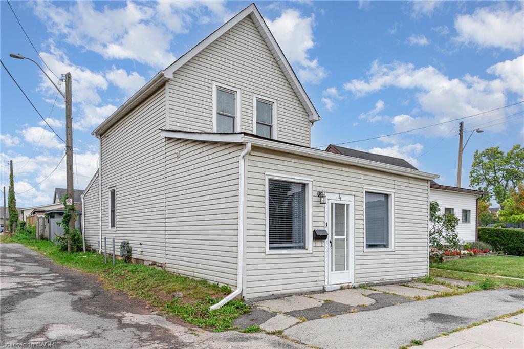 4 Robins Avenue Property Photo 26