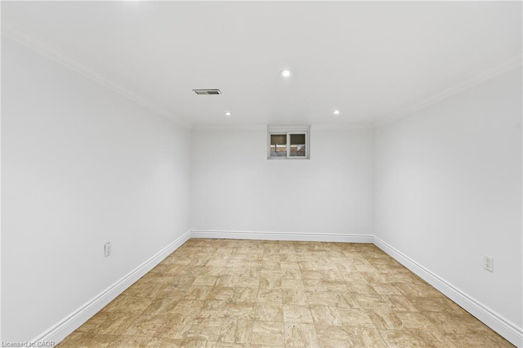 304 Whitney Avenue Property Photo 31