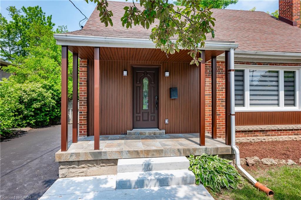 723 Hager Avenue Property Photo 4