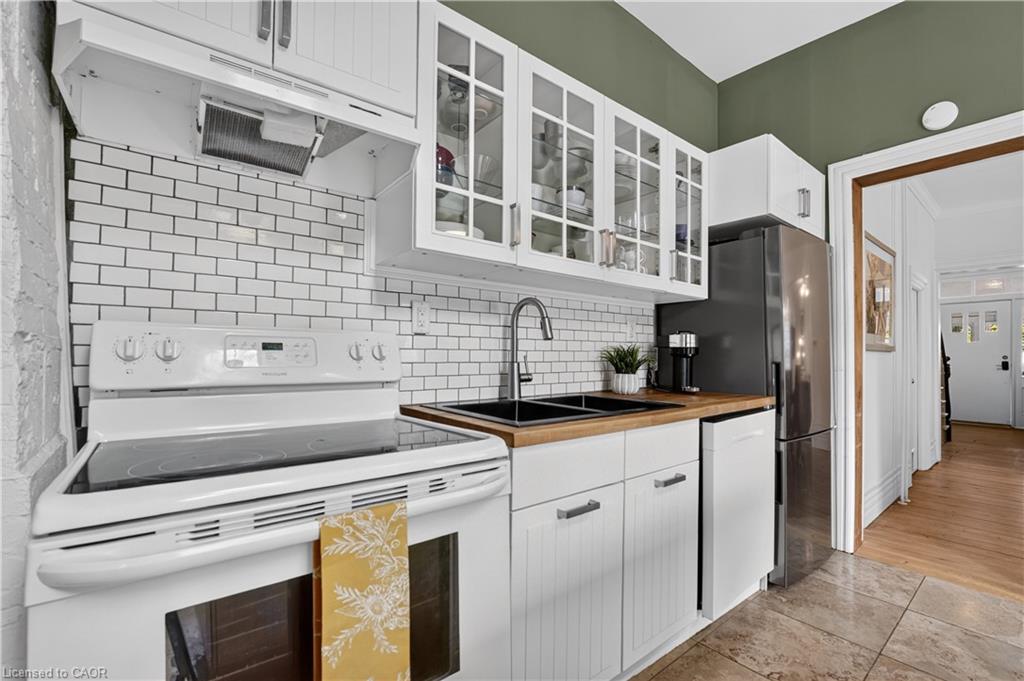 15 Charles Street Property Photo 23