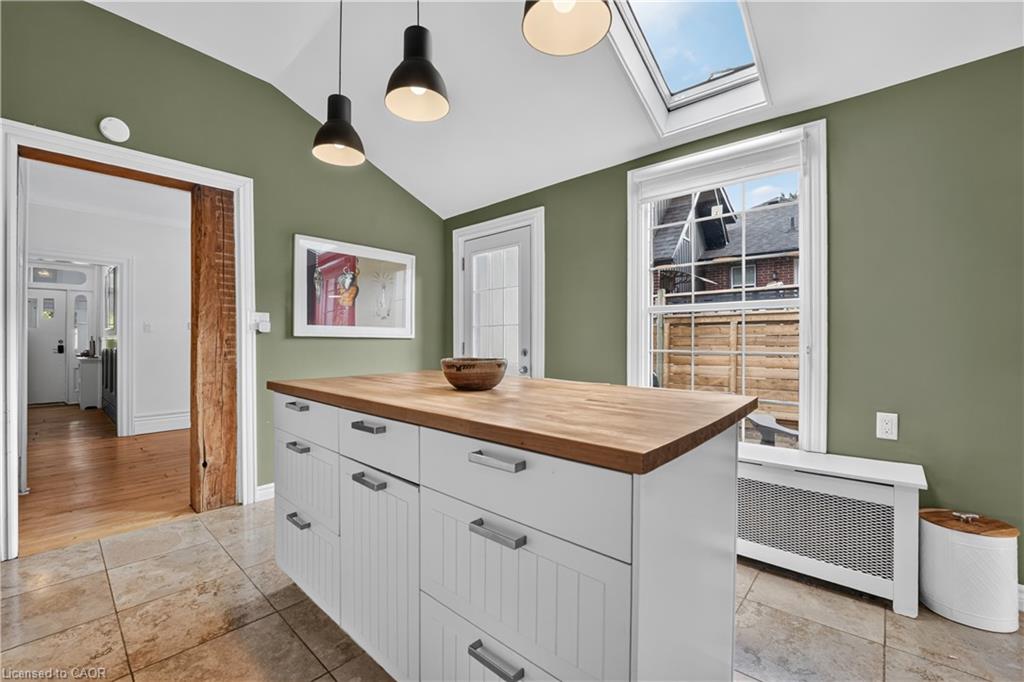 15 Charles Street Property Photo 26