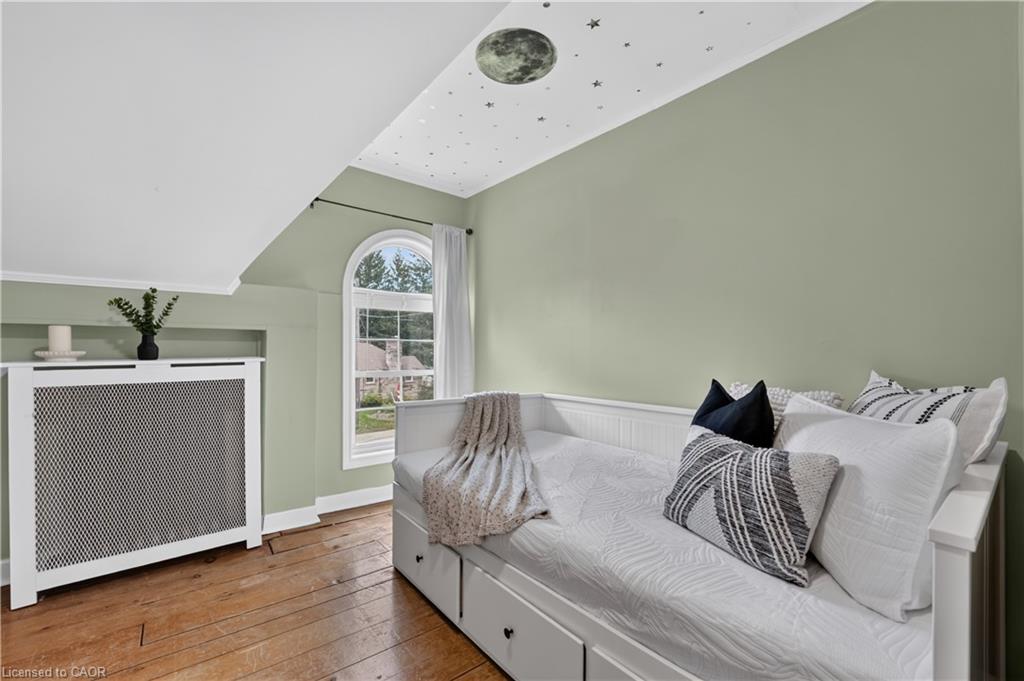 15 Charles Street Property Photo 39