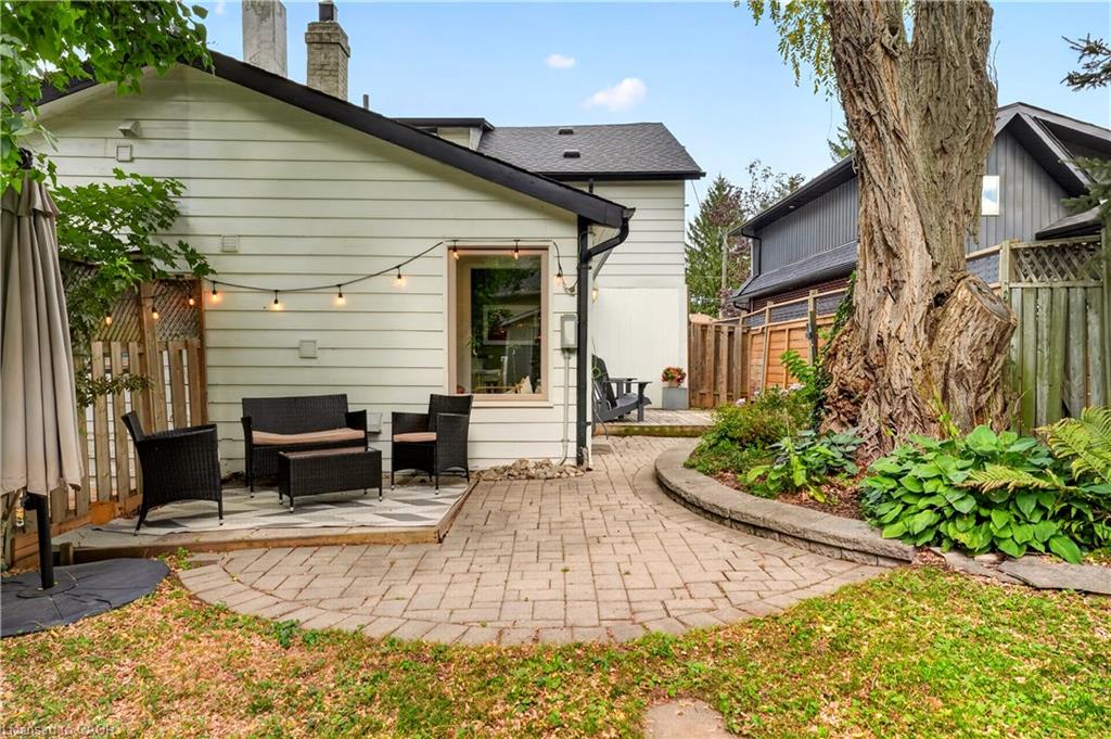 15 Charles Street Property Photo 47