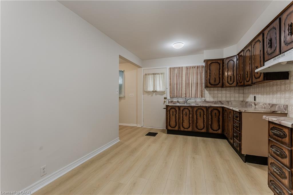 86 William Street Property Photo 17