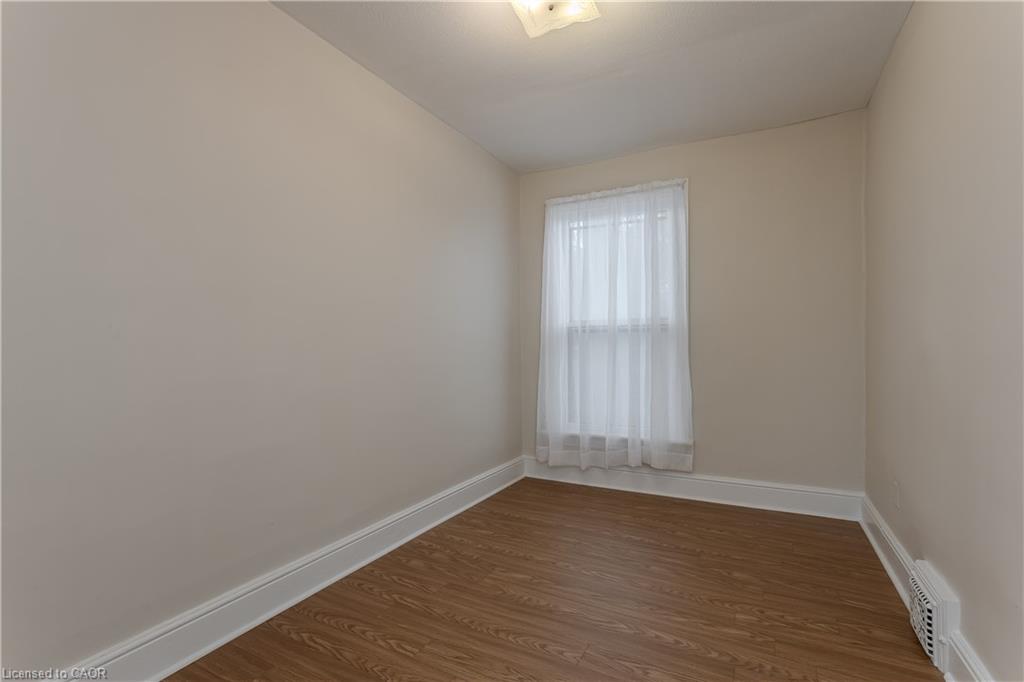 86 William Street Property Photo 33