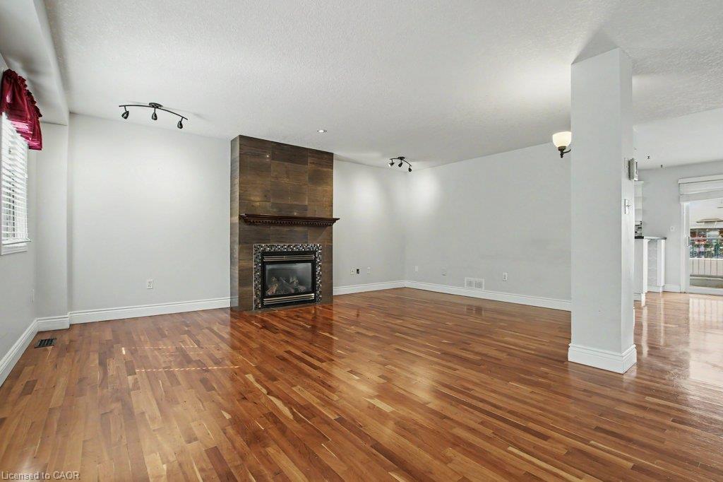 23 Grosvenor Lane Property Photo 18