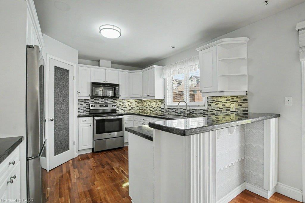 23 Grosvenor Lane Property Photo 21