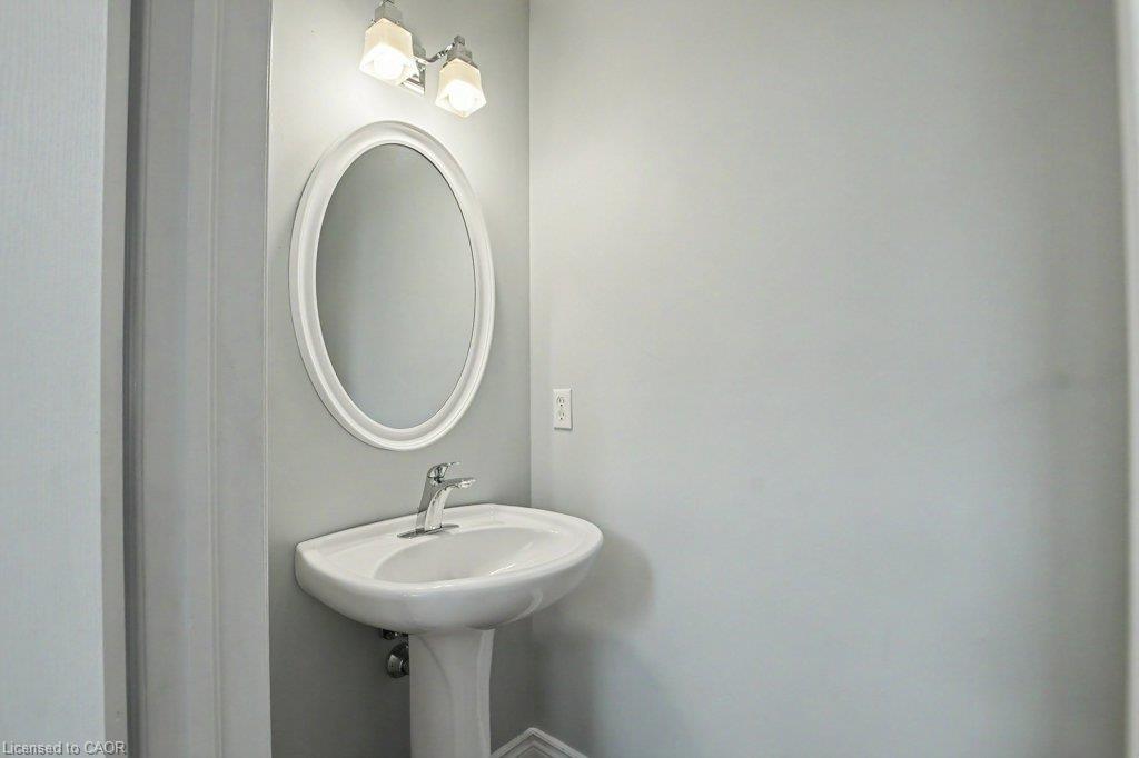 23 Grosvenor Lane Property Photo 26