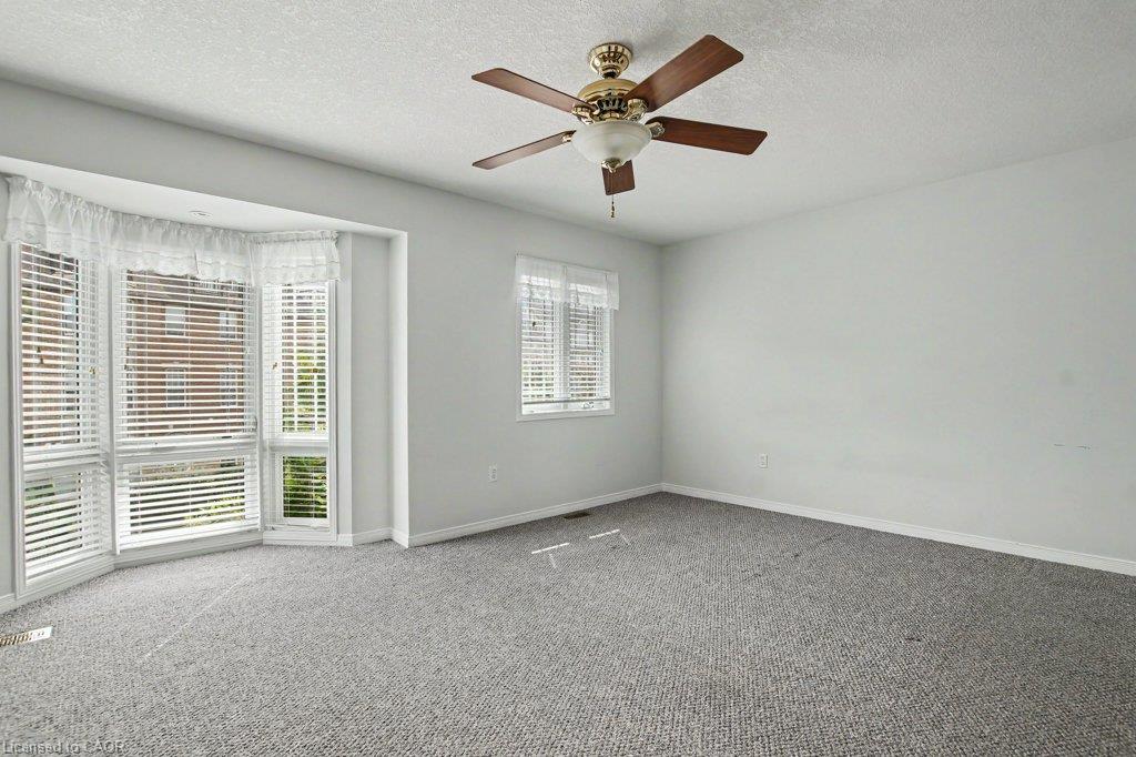 23 Grosvenor Lane Property Photo 32
