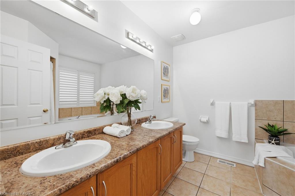 3198 Tim Dobbie Drive Property Photo 20