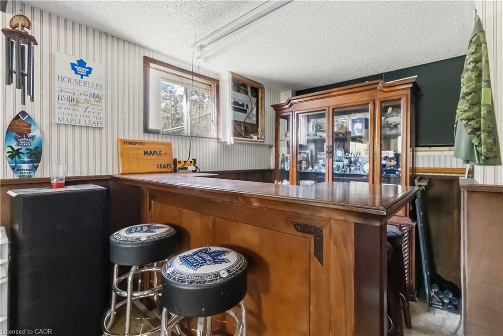 47 Abeles Avenue Property Photo 30