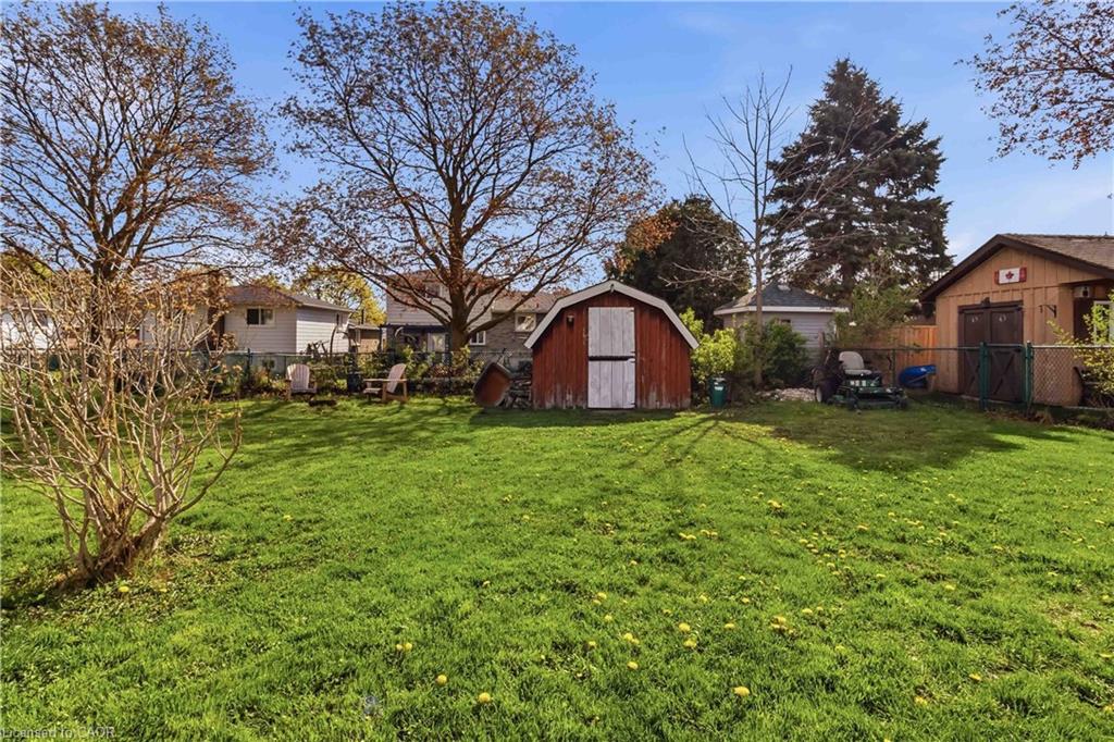 47 Abeles Avenue Property Photo 41