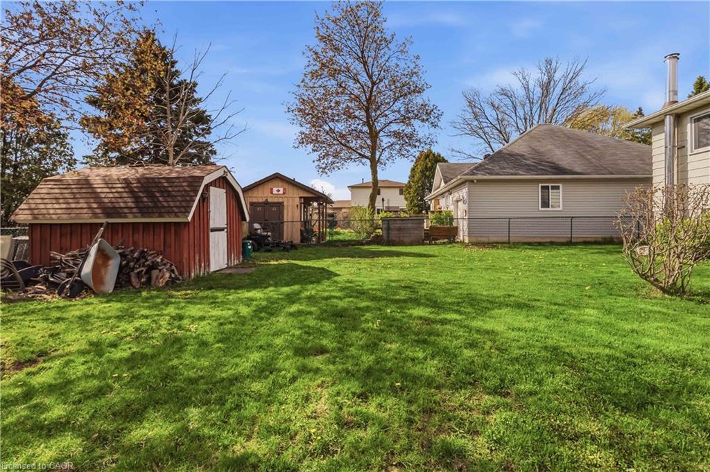 47 Abeles Avenue Property Photo 44