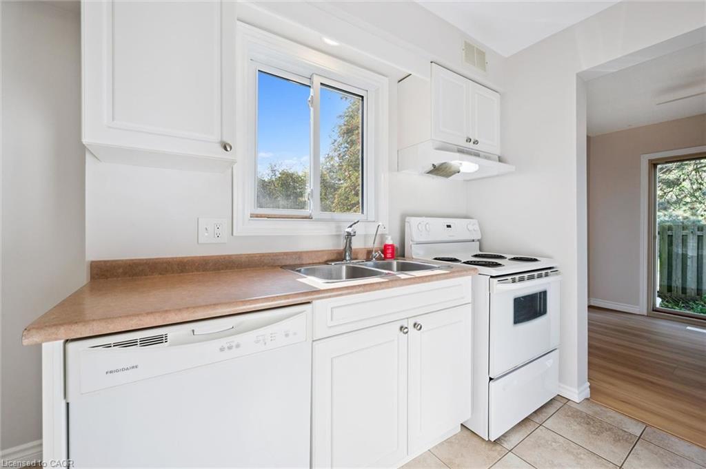 40-375 Kingscourt Drive Property Photo 25
