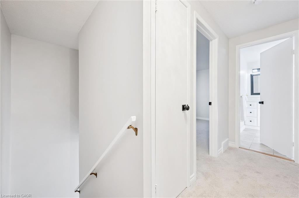 40-375 Kingscourt Drive Property Photo 28