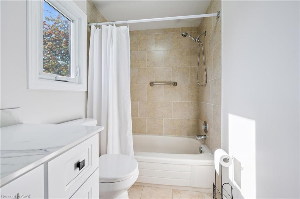 40-375 Kingscourt Drive Property Photo 35