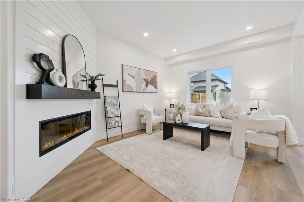 44 Weymouth Street Property Photo 6