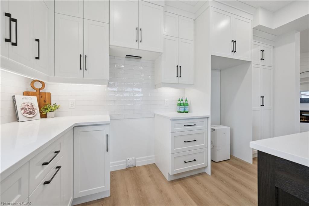 44 Weymouth Street Property Photo 12