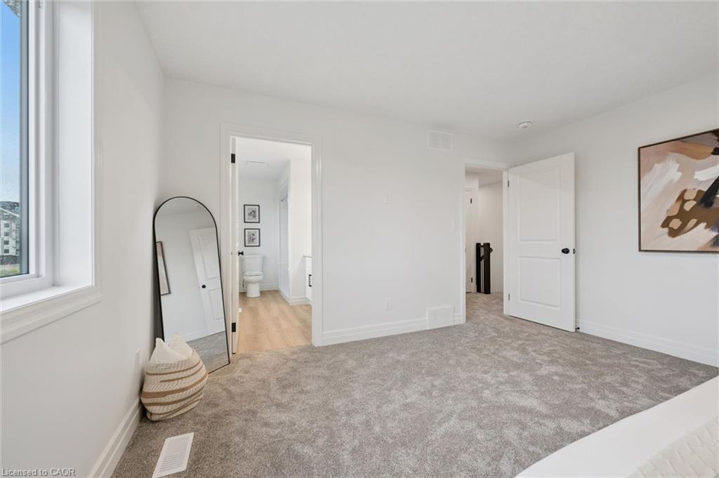44 Weymouth Street Property Photo 28
