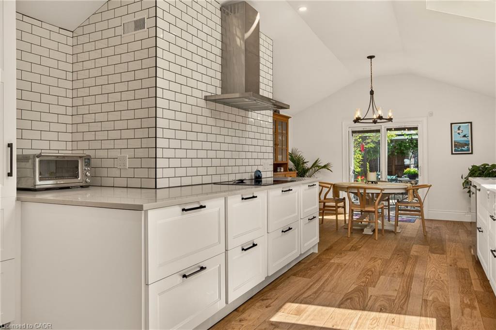 32 Magill Street Property Photo 18