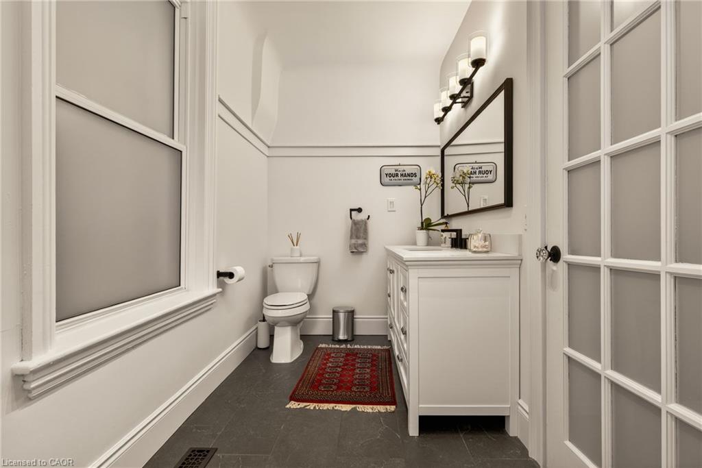 32 Magill Street Property Photo 23